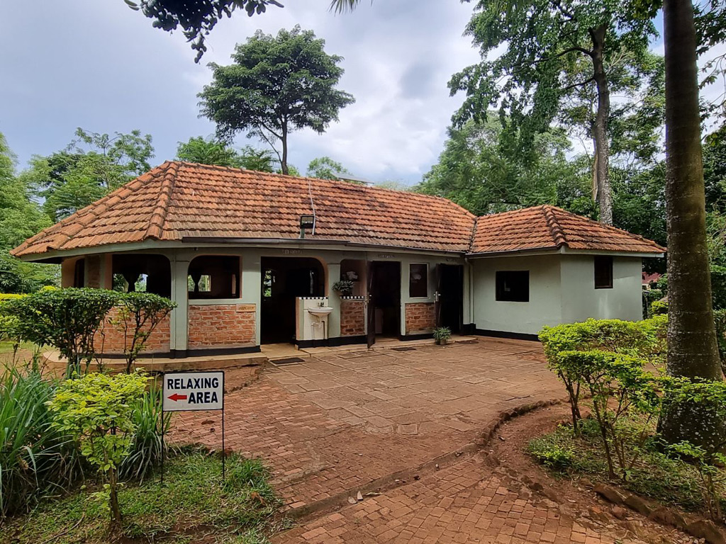 The reception of Salem Uganda Guesthouse in Nakaloke Uganda